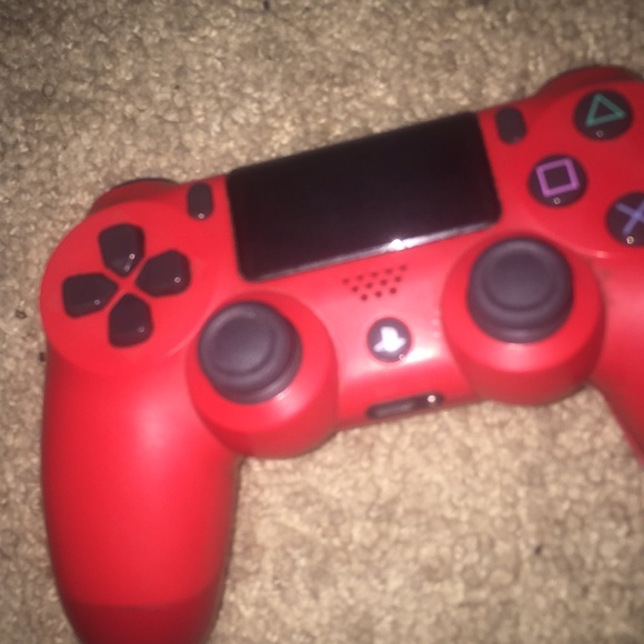 PS4 Controller - Picture 2 of 2